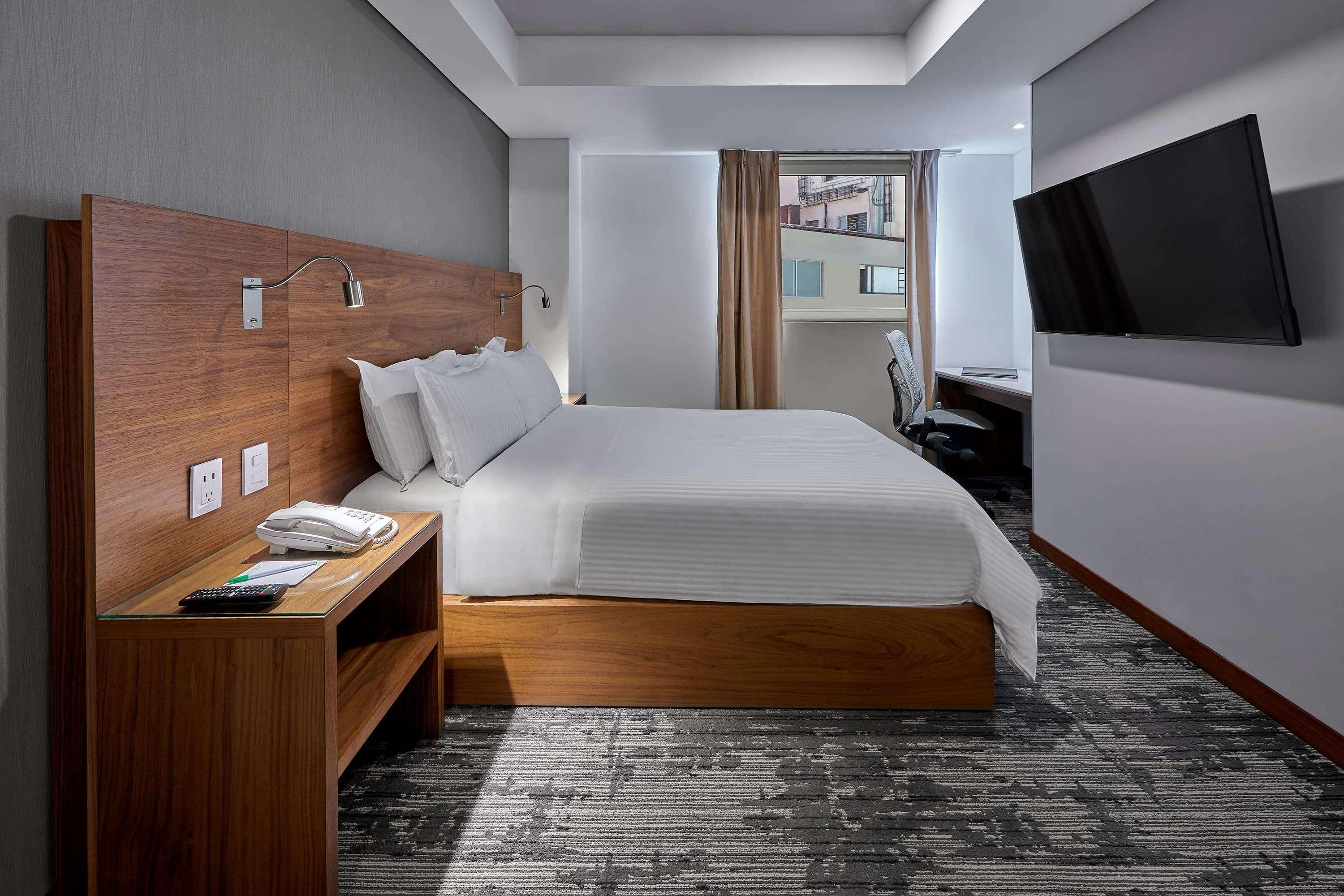 Wyndham Garden Mexico City - Polanco Exterior photo