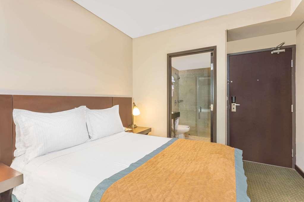 Wyndham Garden Mexico City - Polanco Exterior photo
