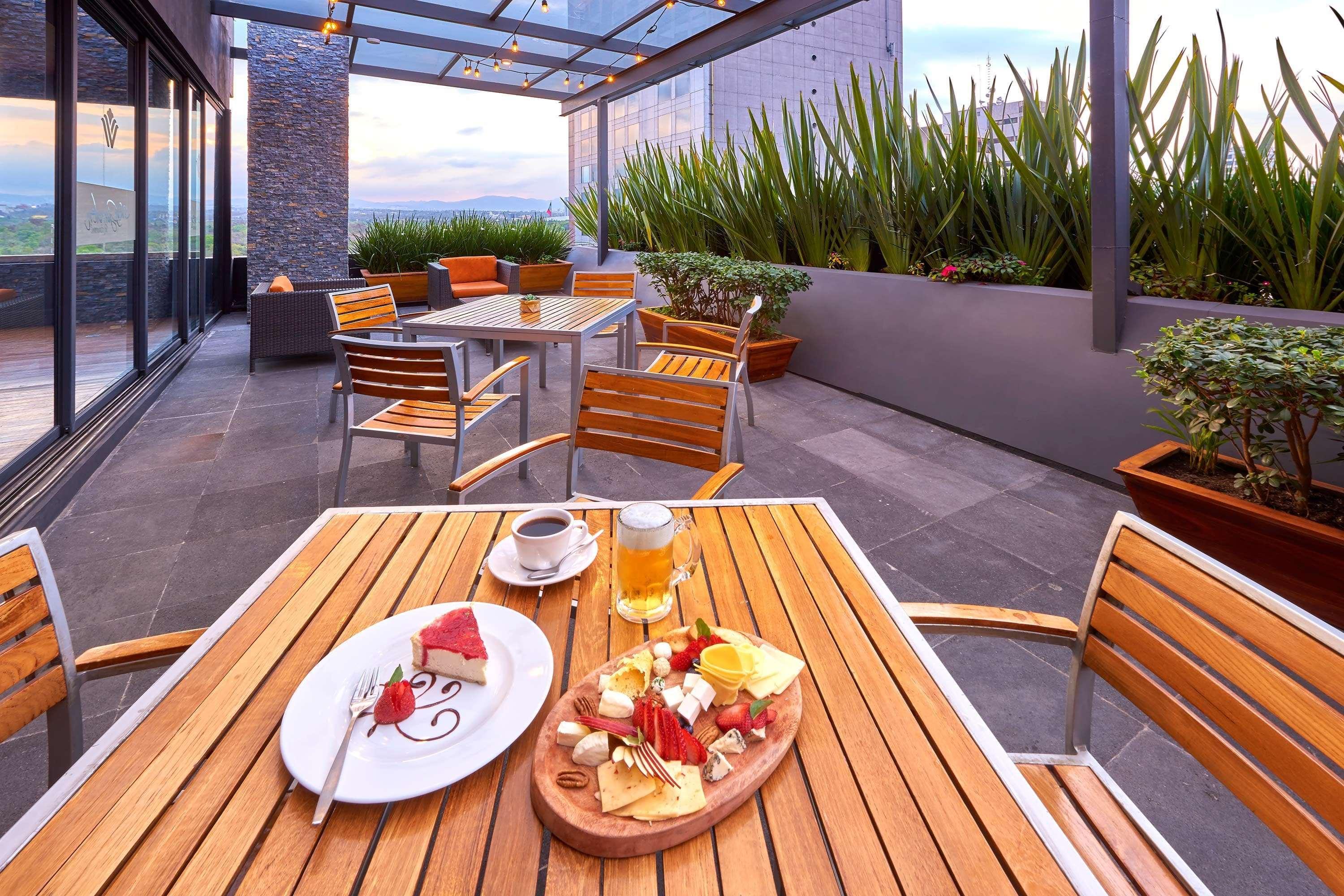 Wyndham Garden Mexico City - Polanco Exterior photo